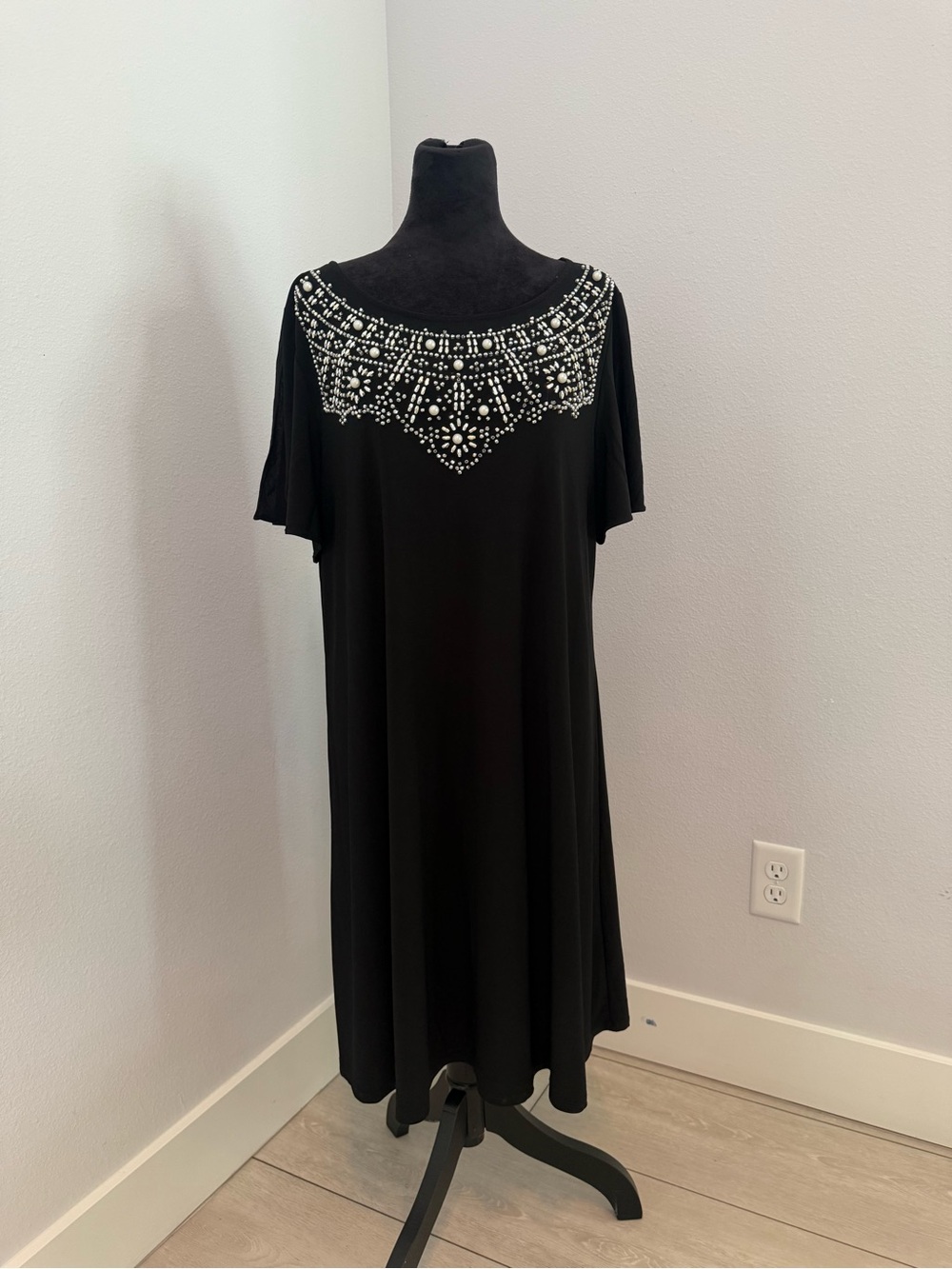 Roz & Ali Black Midi Dress with Embellished Beaded Yoke#A36